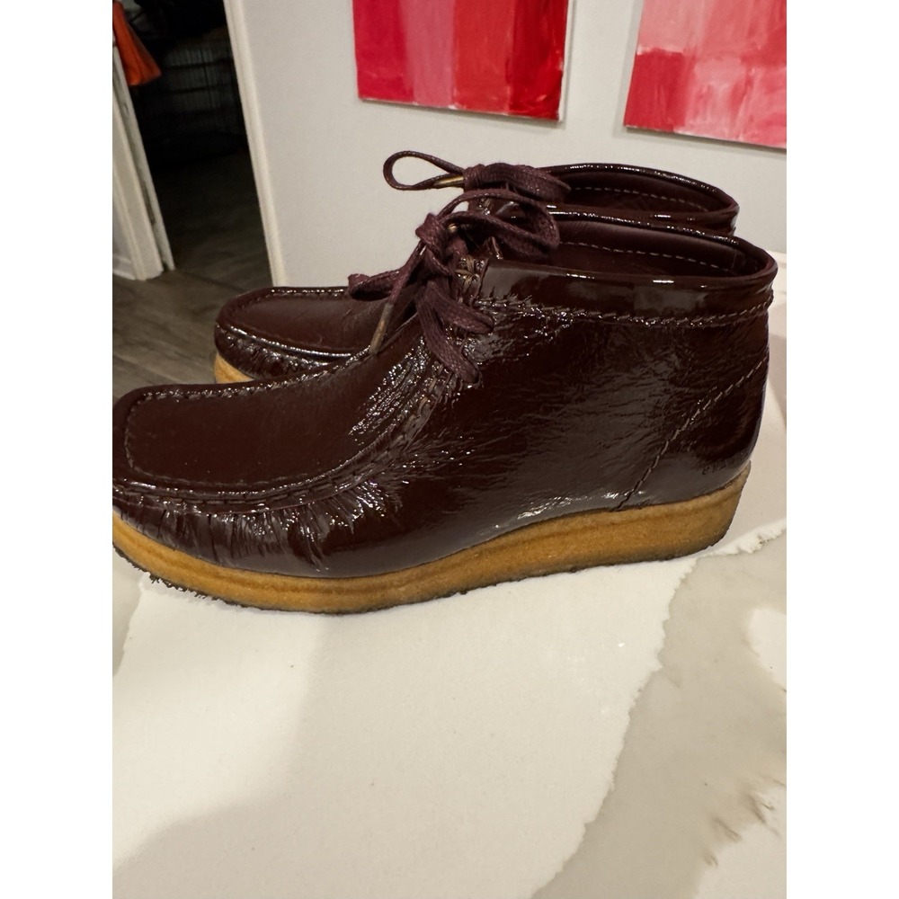 Clarks Originals Wallabee Womens Boot‎ Red Patent Leather US Sz 8.5 M